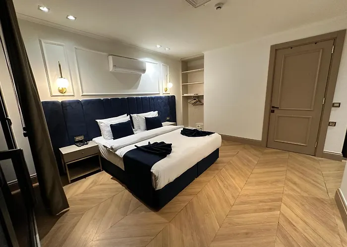 Bosphorus Palace * Istanbul