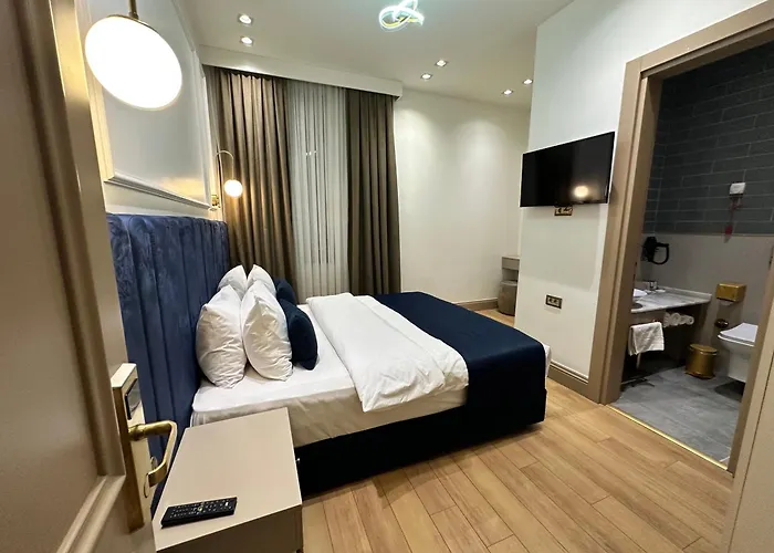 Bosphorus Palace * Istanbul